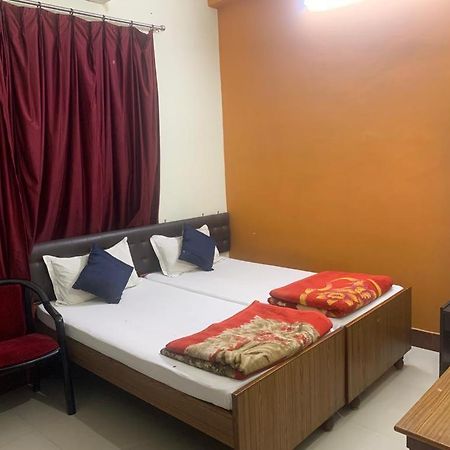 Narendra Guest House Kakarmatha Eksteriør bilde