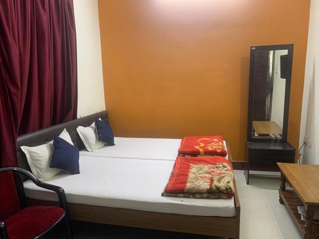 Narendra Guest House Kakarmatha Eksteriør bilde